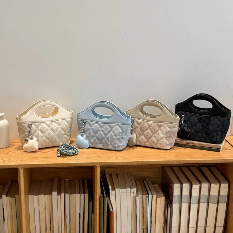 luxury-geometric-chain-soft-leather-crossbody-bag-women's-underarm-bag-summer-new-loose-feel-single-shoulder-diagonal-bag-com
