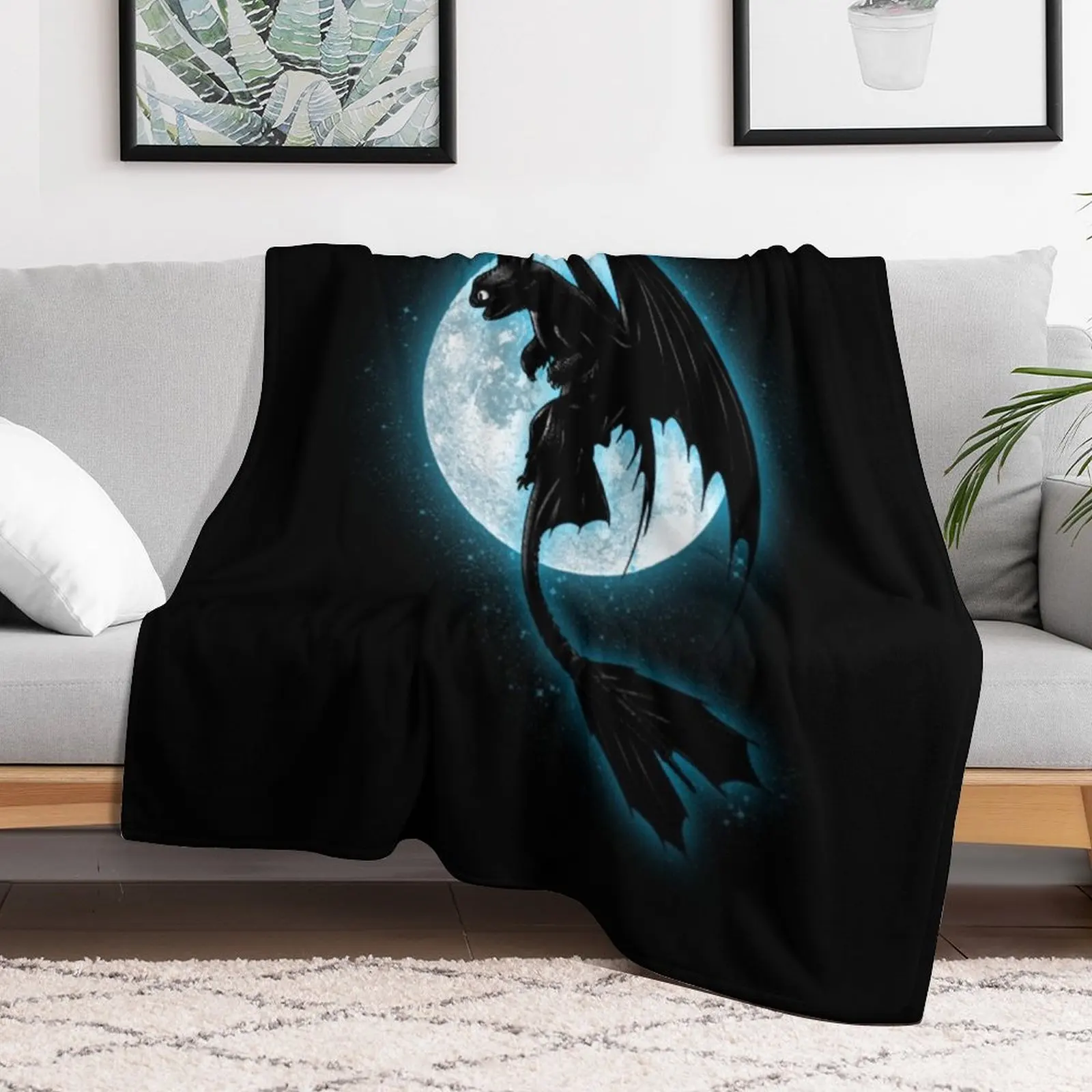 How To Train Your Dragon T-ShirtMoonlight Dragon Throw Blanket Comforter Sofa Quilt Quilt Blankets