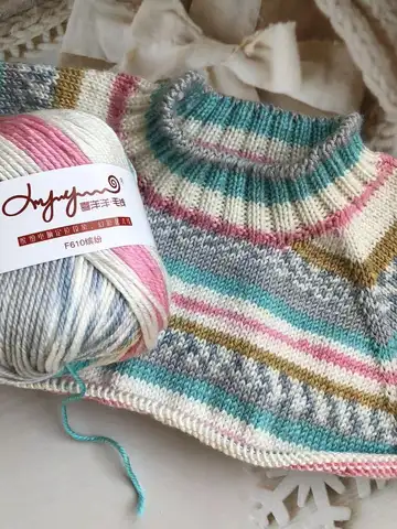 Hand Knitted Wool Blend Yarn with  Gradient for Babies Children Adults Scarf Socks Automatic Flower Pattern Yarn