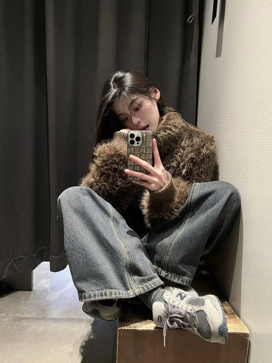 Casaco de pele com zíper e gola alta minimalista feminino, jaqueta fofa, top quente engrossado aconchegante de inverno