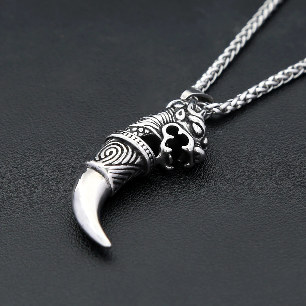 Vintage Personality Stainless Steel Wolf Tooth Pendant Necklace For Men Boys Fashion Domineering Animal Jewelry Gifts Wholesale