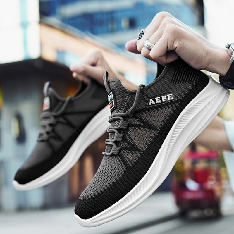 

Spring and Summer Large-sized Lightweight Breathable Soft-soled Color-matched Belt Casual Sports Shoes with Flying Mesh Surface