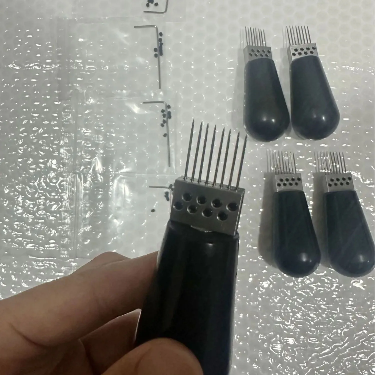 Otto aghi Strumenti per aghi per iniezione multipli per capelli per toupet, creazione e riparazione della testa di allenamento