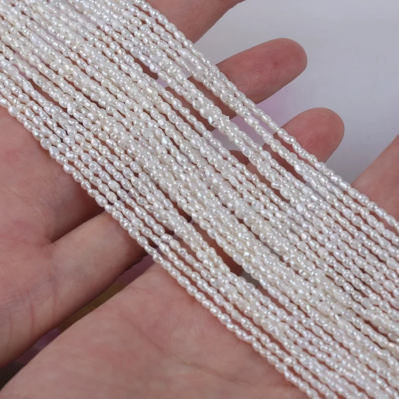 

Wholesale 1.5-2mm White Rice Shape Freshwater Pearls Strand for Jewelry Making