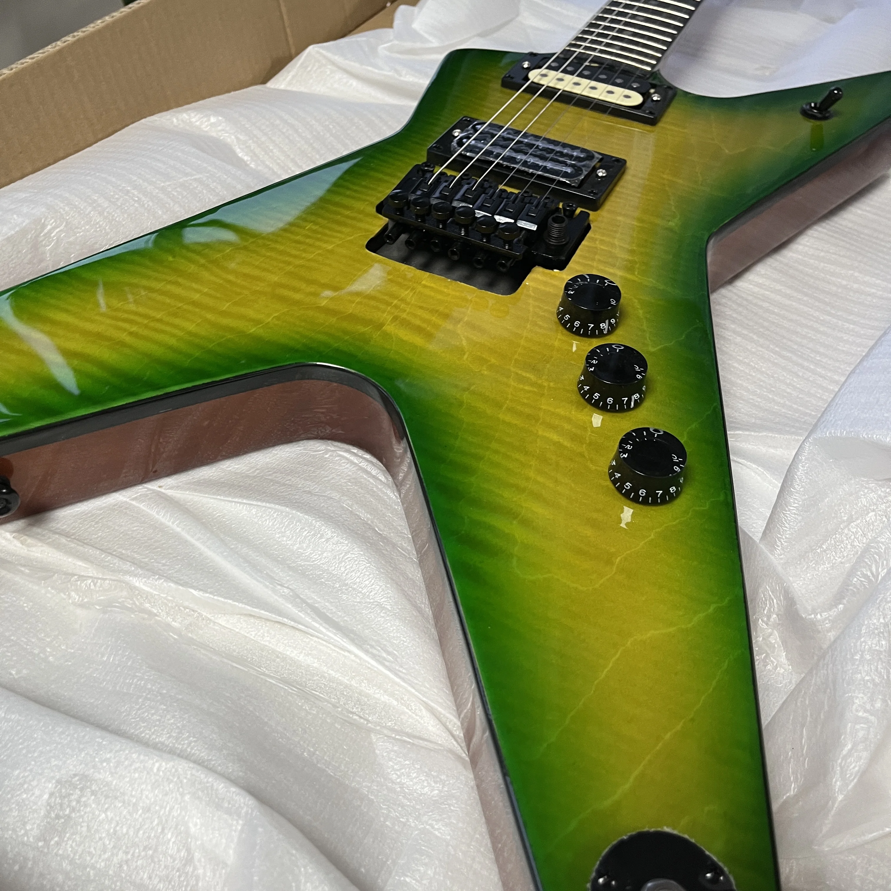 US Warehouse Star V Style Electric Guitar Green Yellow Burst Flame Top Single Coil & Humbucker Pickups Double Locking Tremolo Rosewood Fretboard Heavy Metal Rock Guitar