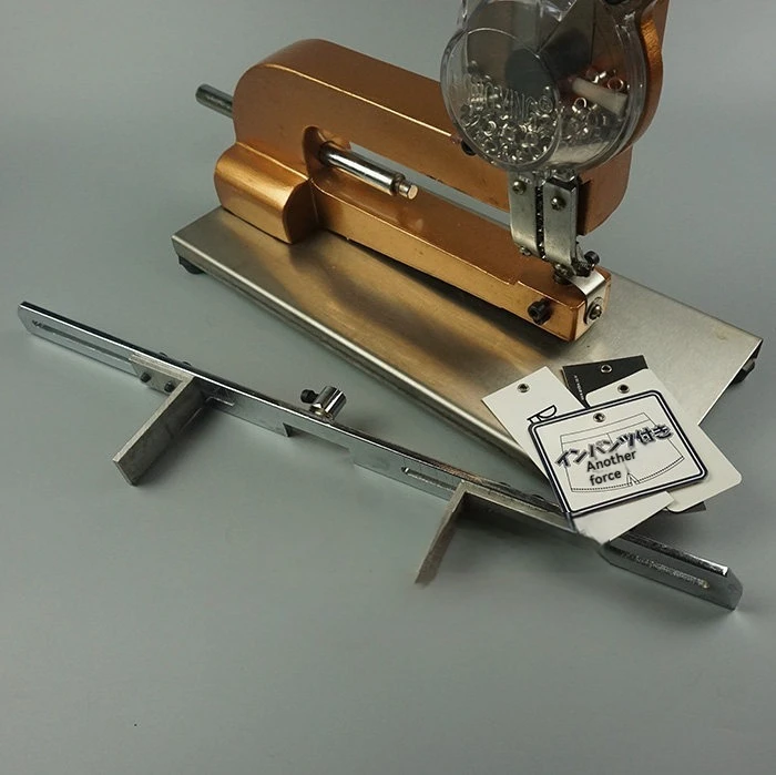 Pneumatic Hand Press Machine Semi-automatic Corn Machine Tag  Hollow Rivet  Ringless Buckle Machine
