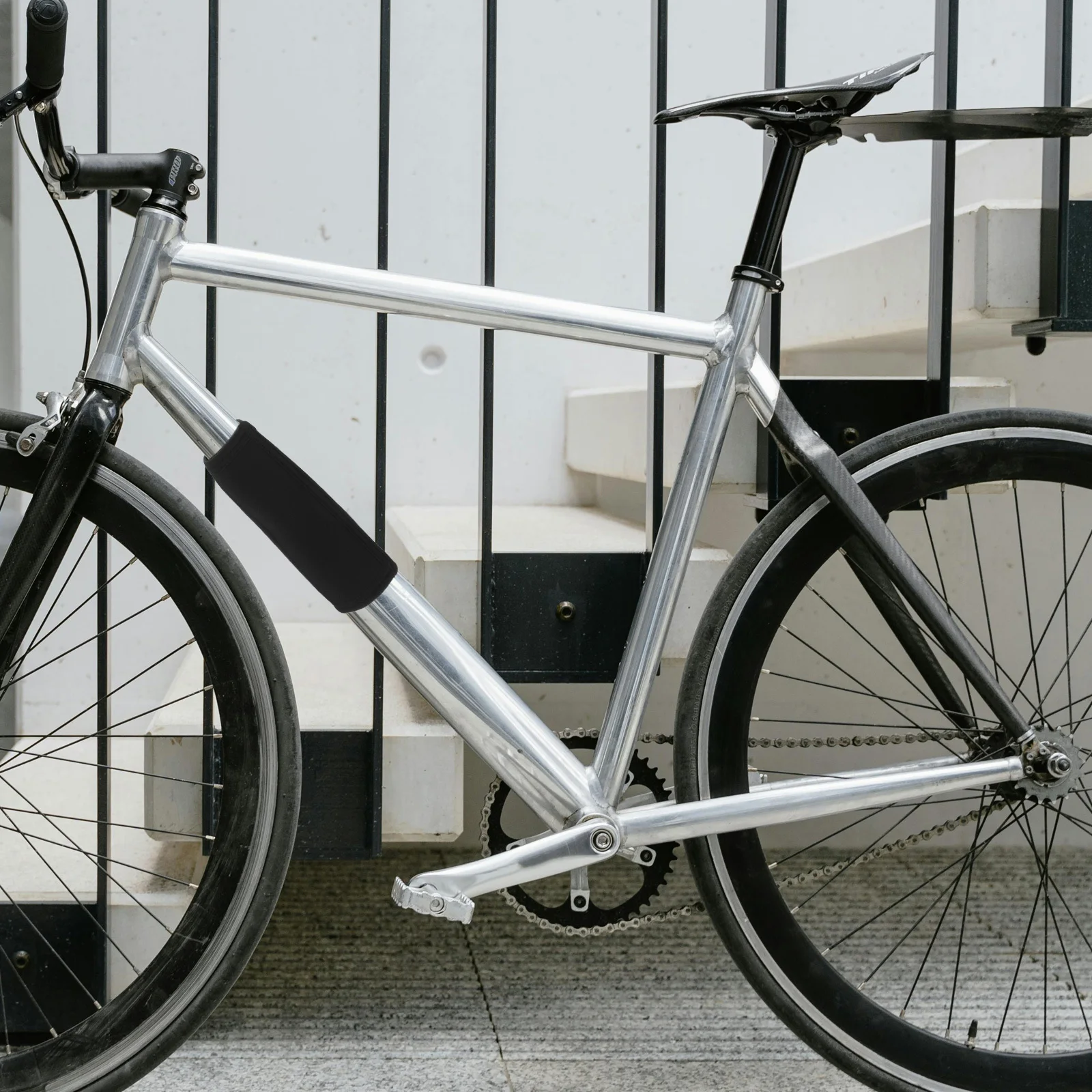 

4Pcs Neoprene Bicycle Frame Protection Guard Black Lightweight Impact Resistant Scratch Proof Cover Mountain Bike