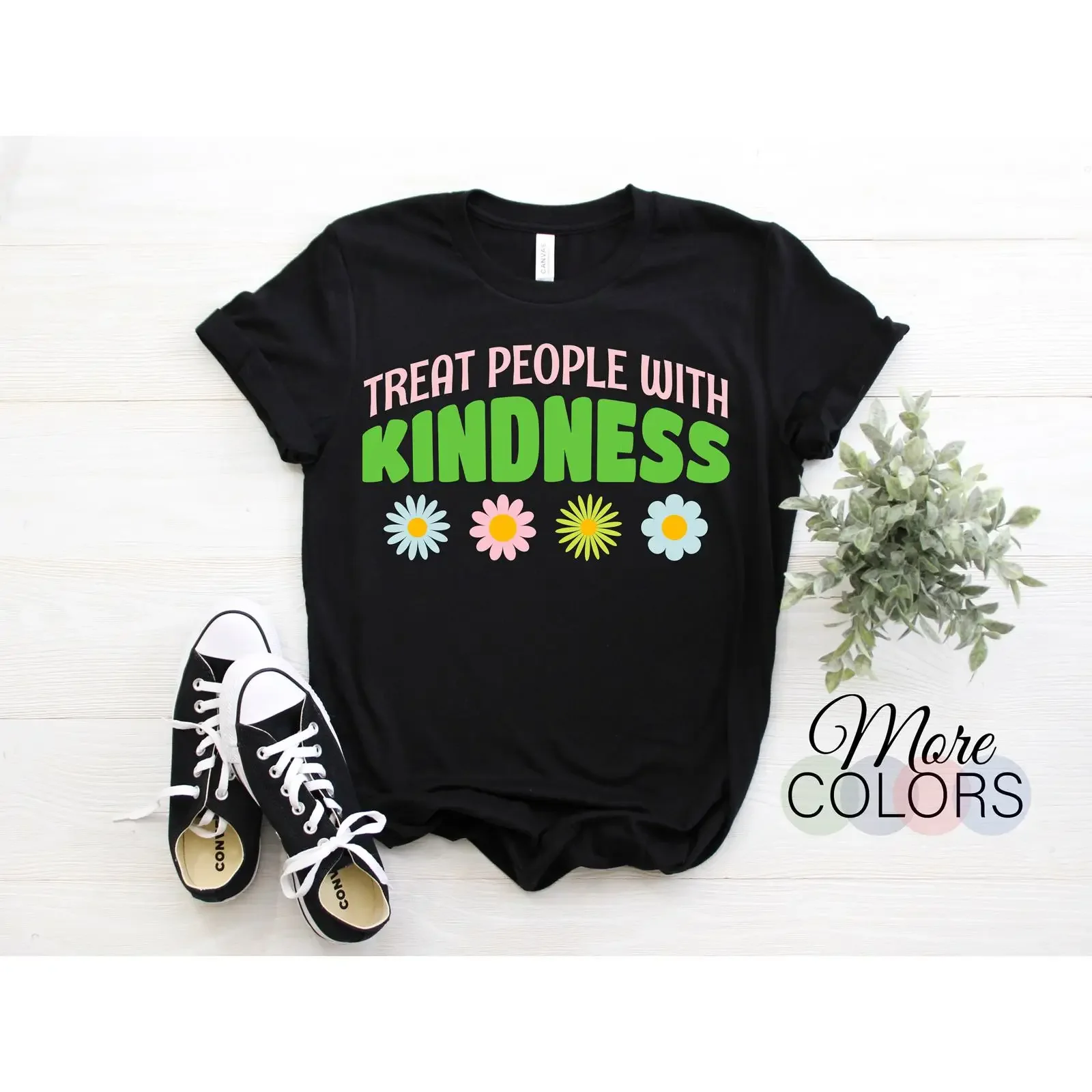 Treat People With Kindness T Shirt Retro Daisy Flower Cute Hippie Style Top Inspirational for Kids vintage Washed Stretched