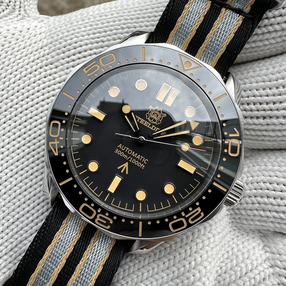 

STEELDIVE SD1957 Men's Mechanical Watch 300M Waterproof Swiss Luminous Ceramic Bezel NH35 Luxury Retro Sea Horse Dive Wristwatch