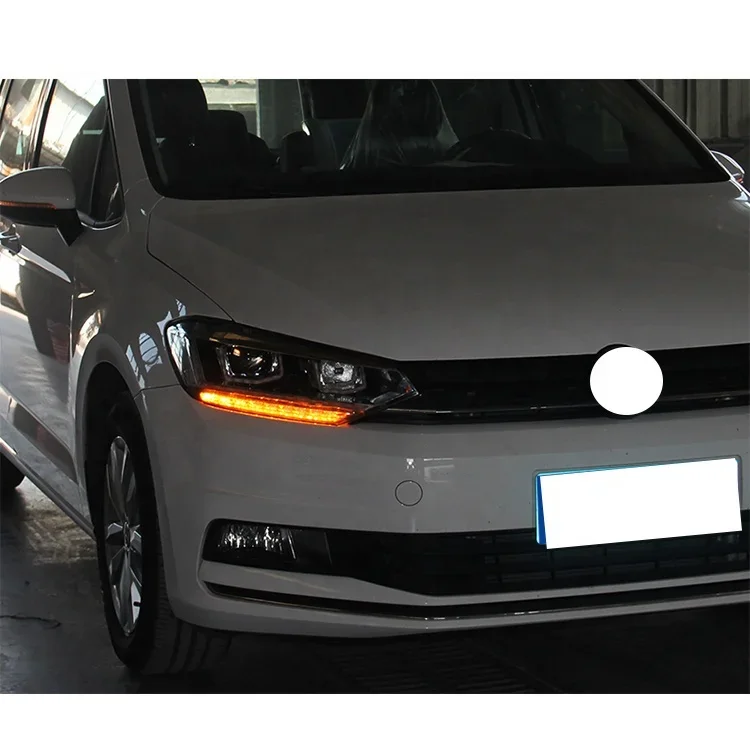 Fari di alta qualità Lampada DRL Lampada frontale per auto Faro a LED per VW Touran 2016-2019