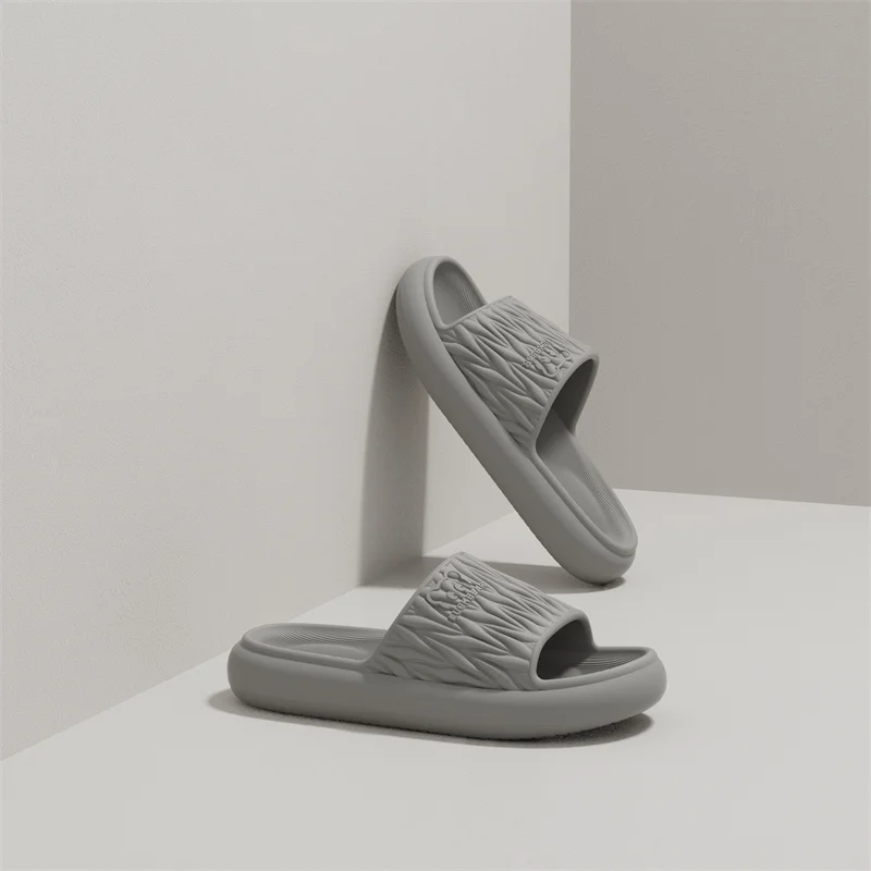 

Men Anti-slip Summer Bear Slippers Women EVA Cute Beach Sandals Unisex Couple House Outdoor Indoor Home Shoes Footwear