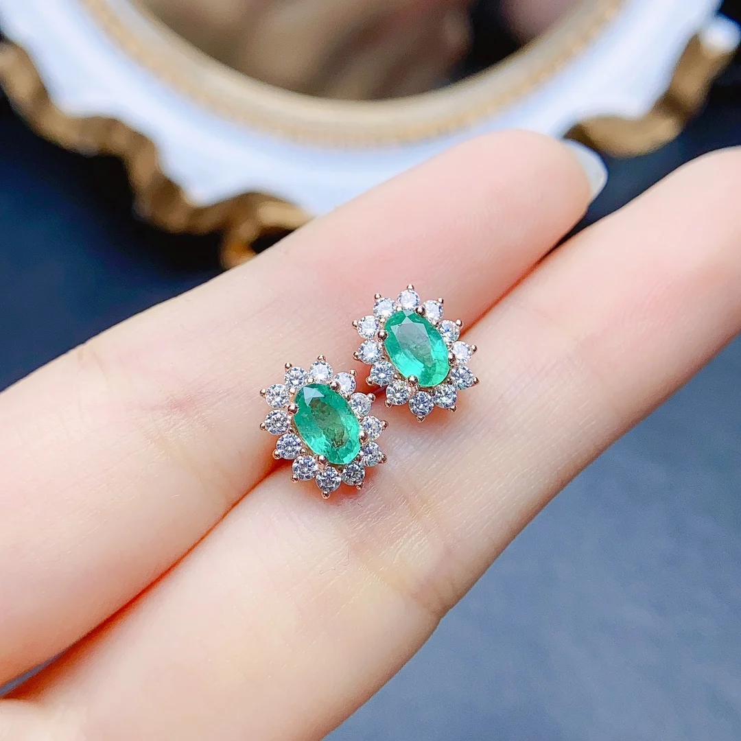 

FS S925 Sterling Silver Inlay 4*6mm Natural Emerald Earrings for Women Fine Fashion Charm Weddings Jewelry Certificate MeiBaPJ