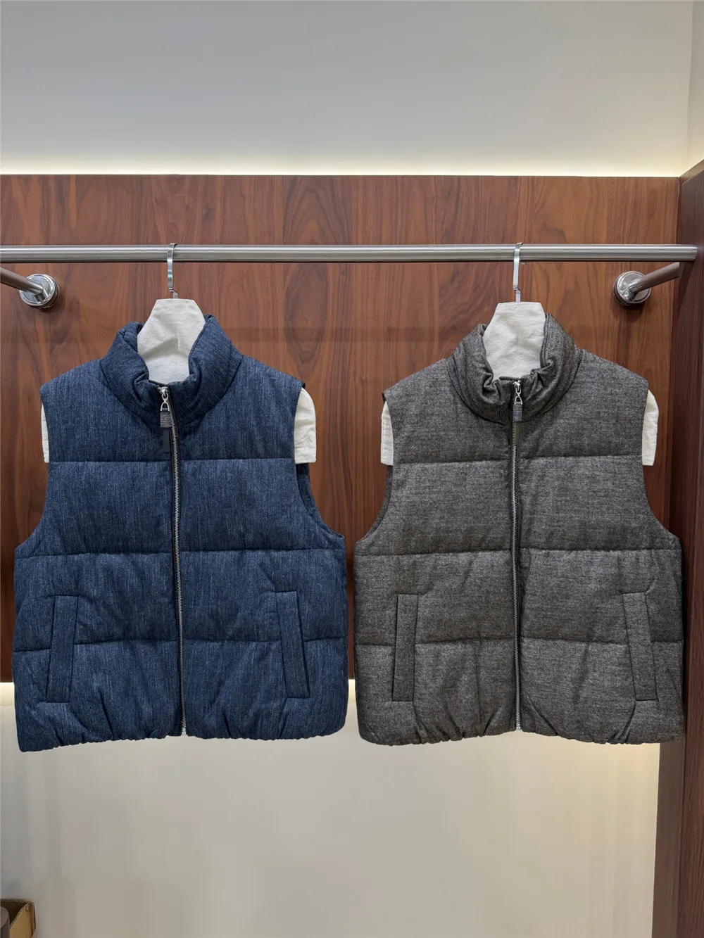 Loose Knitted Cotton Vest Autumn Winter 2026 New Style Street Fashion Women's Stand Collar Casual Wear Comfortable Breathable