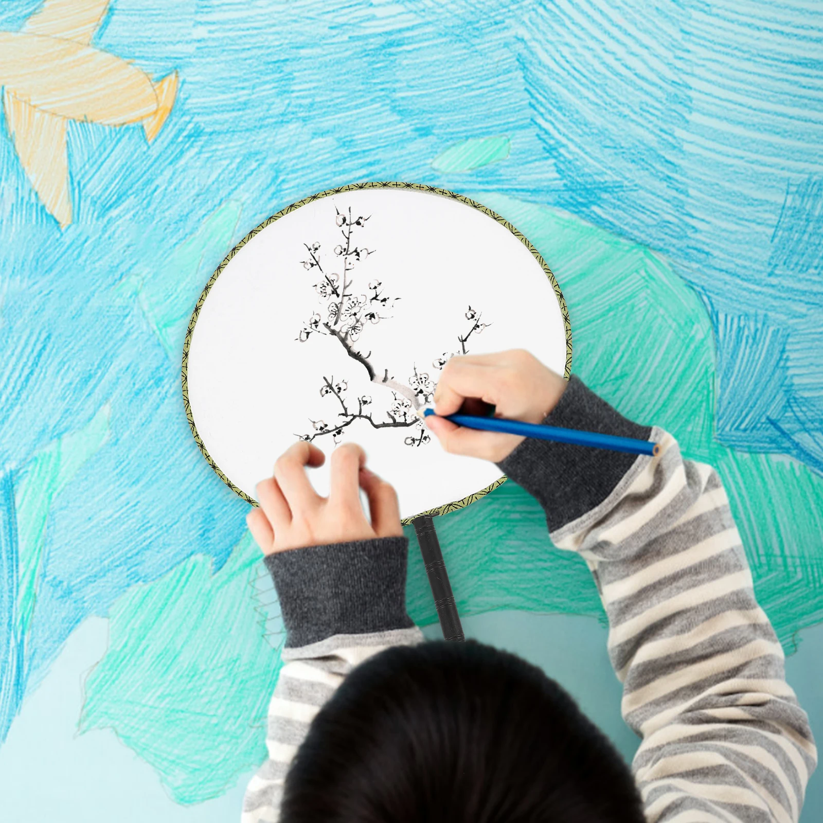 

10Pcs Painting Fans Blank DIY Round Handheld Silk Cloth Fans Kids Creative Drawing Craft Supplies Gift for Family