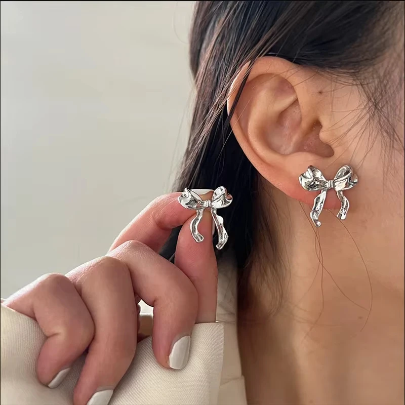 FTCY Vintage Metal Bowknot Earrings For Women Sweet Elegant Gold Color Women's Stud Earring Christmas Party Jewelry image 2