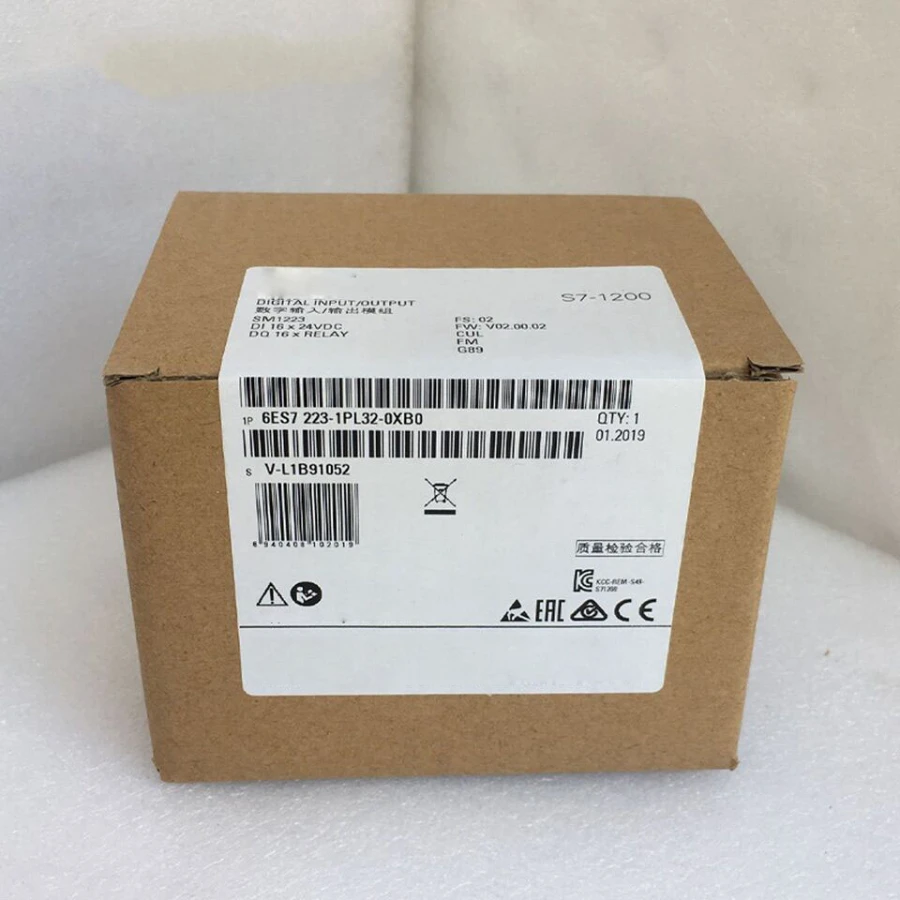 

NEW 6ES7223-1PL32-0XB0 S7-1200 Digital I/O SM 1223 16DI/16DO 6ES7 223-1PL32-0XB0 IN BOX