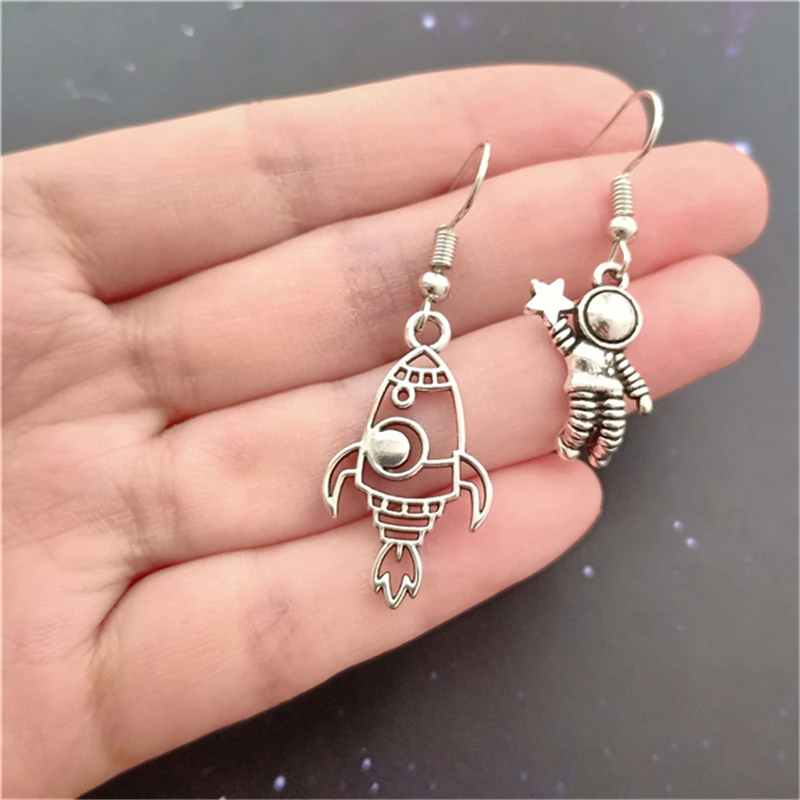 Rocket and Astronaut Earrings, Creative Jewelry Gift, Astronaut Dangle Earrings, Cool Man Woman Earrings, Unmatch Earrings