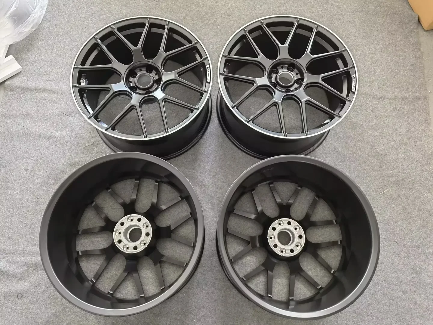 

Кованые алюминиевые диски 19 дюймов для Mercedes-Benz CLA 35 AMG C118 2010 года выпуска (модель 2021 года)