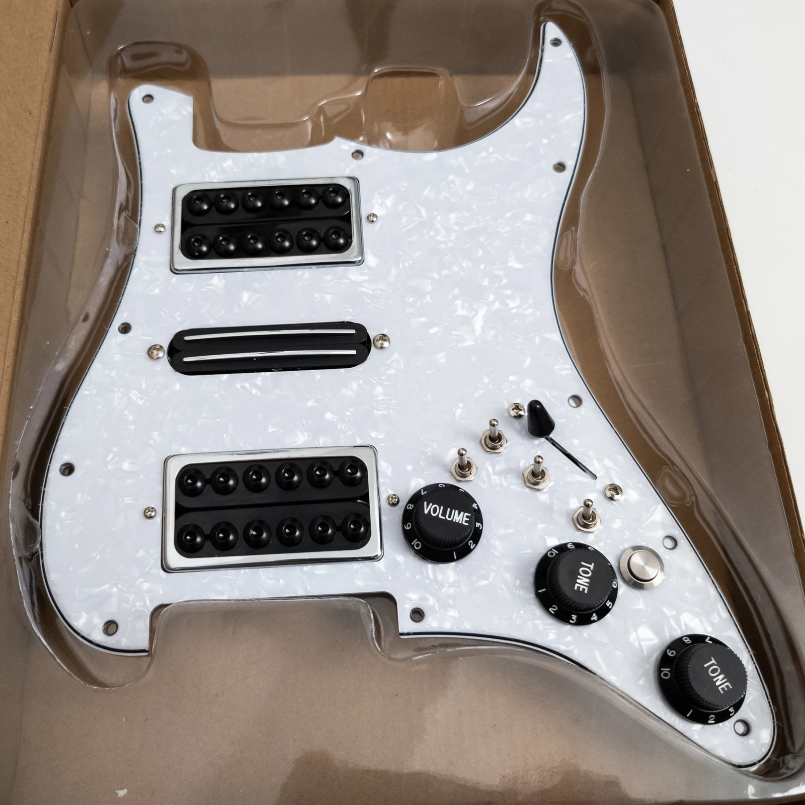 

Electric Guitar Prewired Pickguard Set HSH with Humbucker Pickups, Loaded Pickguard Assembly Upgrade Replacement Kit For ST