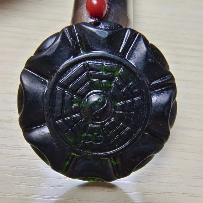 

Natural Medicine King Shi Yuanbao Gossip Pendant Dark Green Jade Round Brand Tai Chi Necklace Safety Pendant