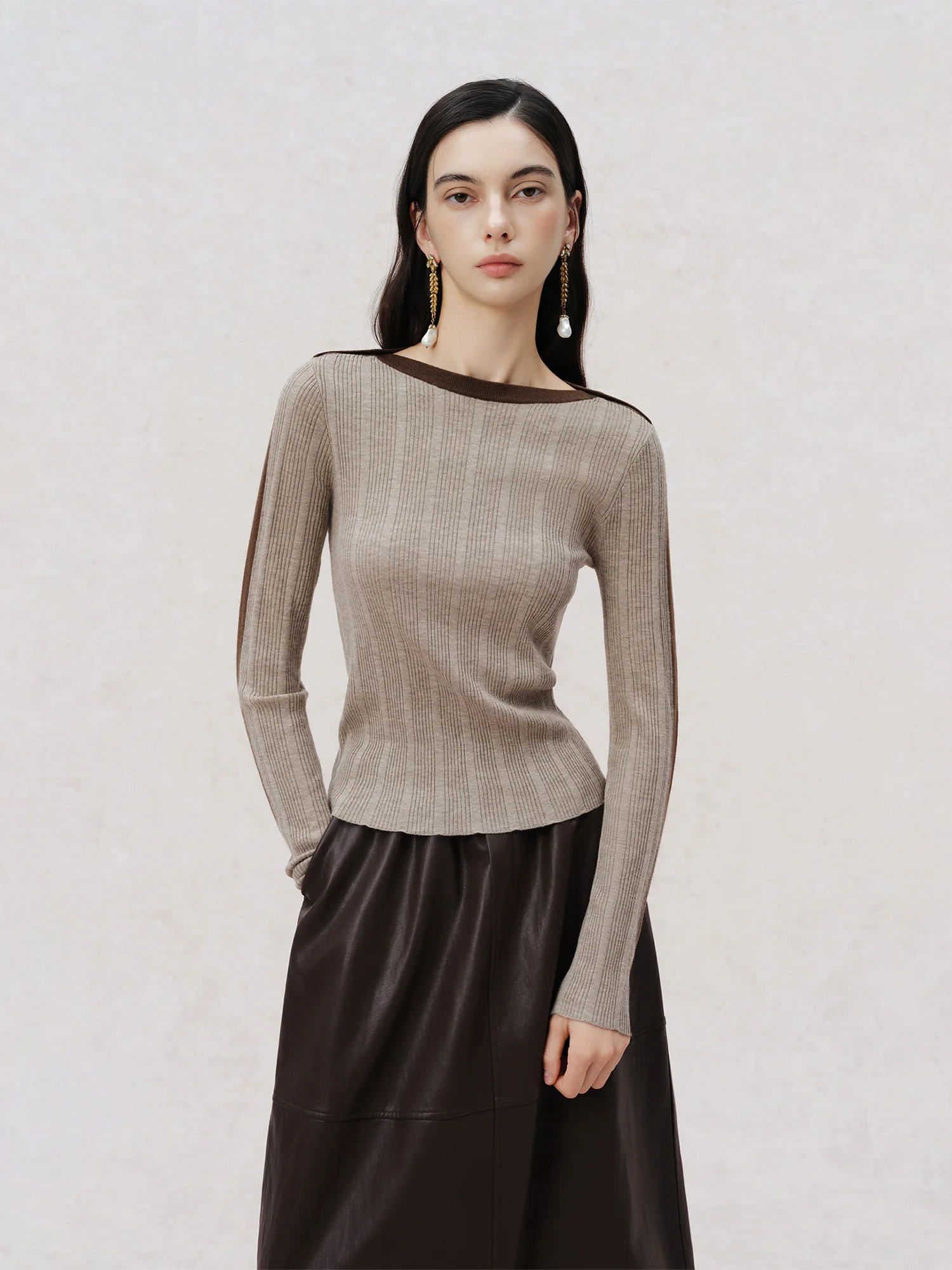 ZIQIAO Women 2026 Winter New Oat Boat Neck Wool Sweater Slim Vertical Ribbed Knit Top with Fashion Color‑Block Detail for Ladies