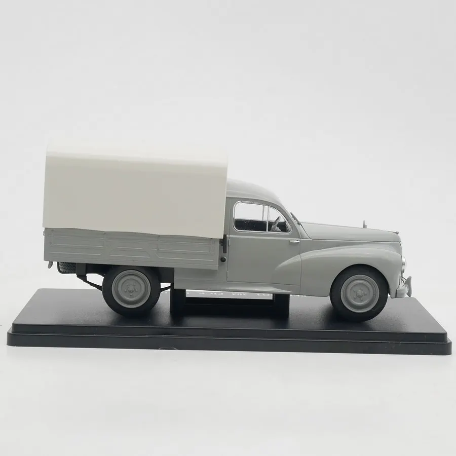 Diecast Ixo 1:24 Scale Peugeot 203 1957 Small Truck Alloy Car Model view 3