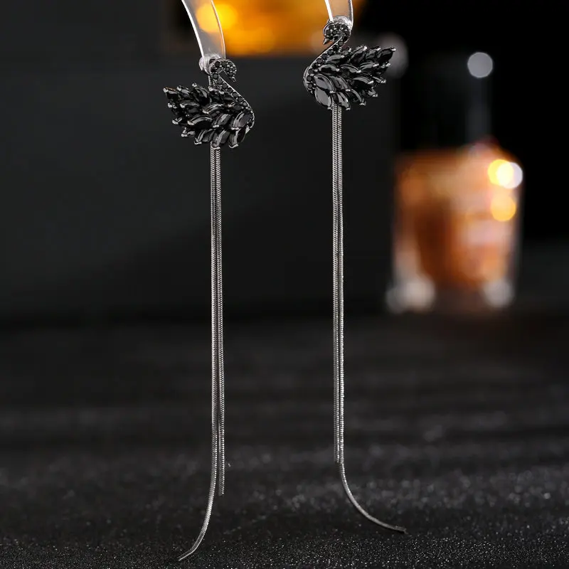 Temperament Two Wear Tassel Swan Earrings 2024 New Trendy Black Swan Earrings 925 Silver Needle Long Earrings