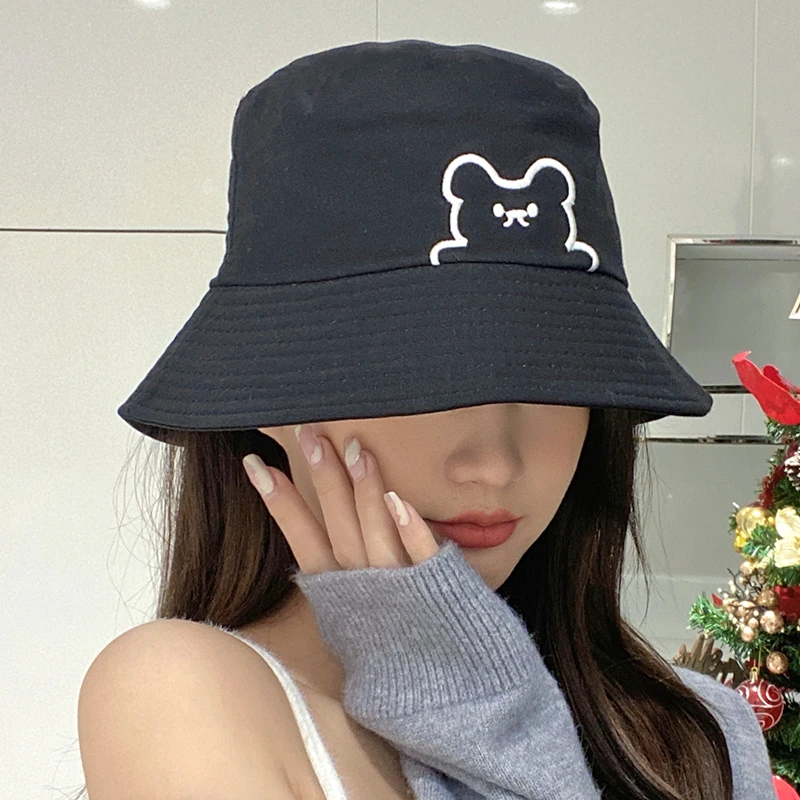 2022 New Bucket Hats for Women Man Design Luxury Panama Bear Solid Color Female Fisherman Hat Summer Sunshine Beach Outdoor