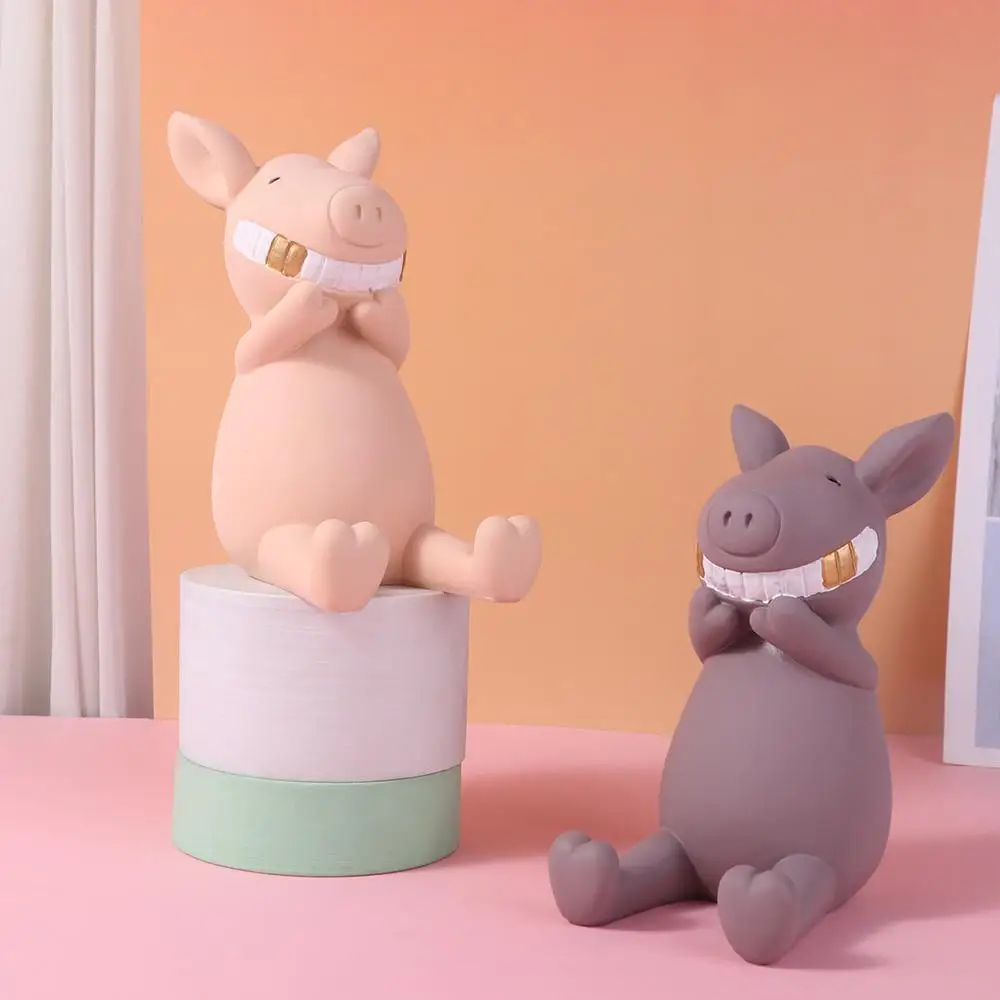 

Resin Cartoon Phone Holder Figure Toys Anti-slip Pig Mobile Phone Stand Multi-functional Portable Cell Phone Bracket