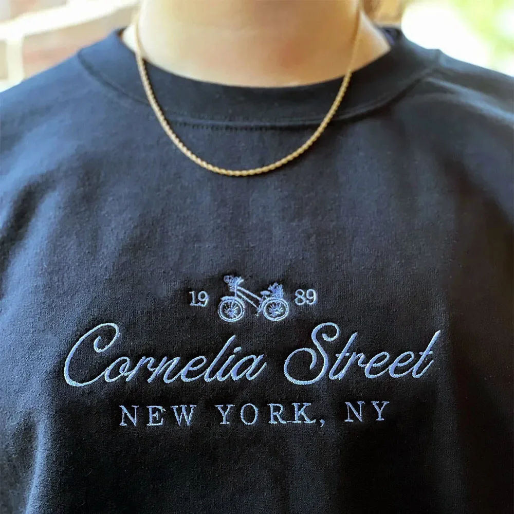 Cornelia เสื้อสเวตเตอร์ผู้หญิงสไตล์วินเทจปักลายแนวสตรีทเสื้อสวมหัวผ้าคอตตอนเนื้อหนาใส่ให้ความอบอุ่นจัมเปอร์แฟชั่นฤดูใบไม้ร่วง