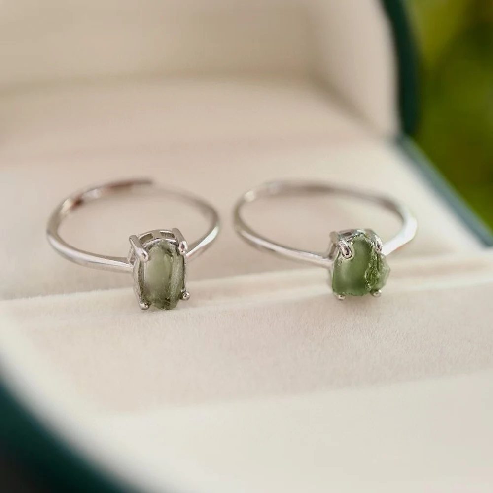 100% Natural Green Czech Moldavite Meteorite Rings Sterling 925 Silver Gemstone Raw Women Lady Wedding Engagment Party Gift Box