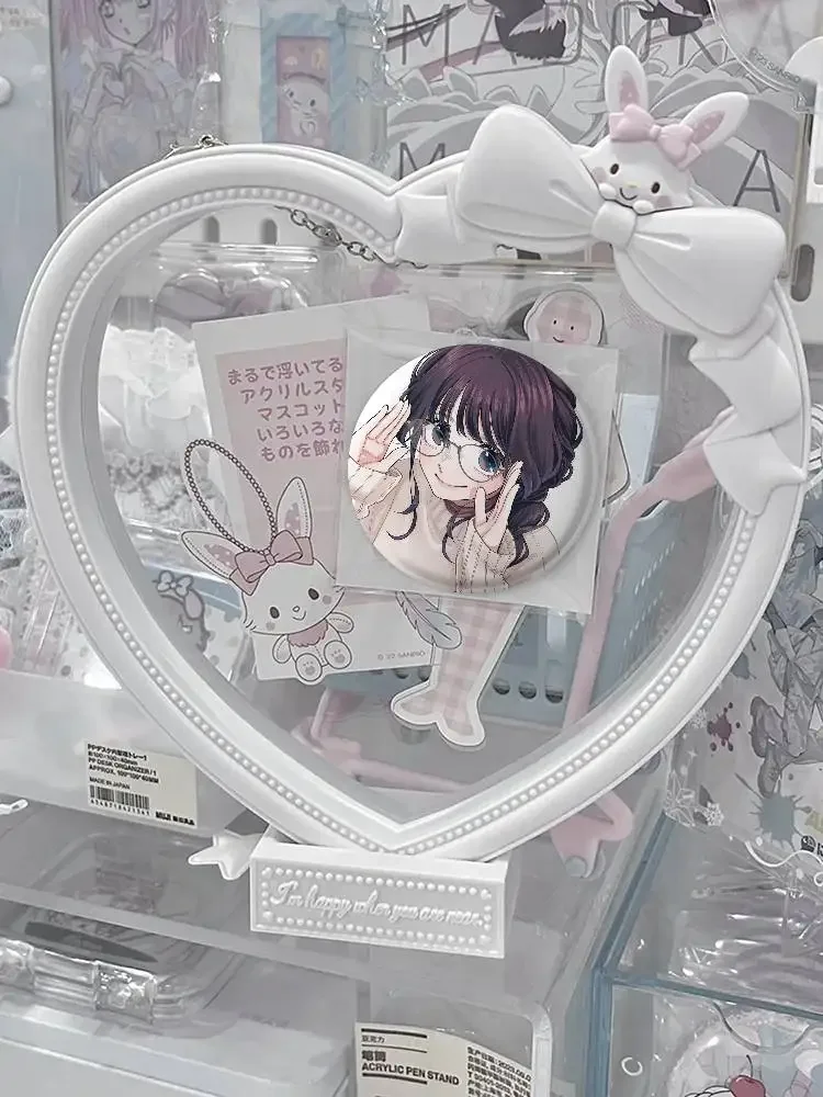 Waguri Anime Kaoruko la fleur parfumée fleurs avec dignité mignon Badges rond Laser Badge dessin animé broche sac à dos accessoires