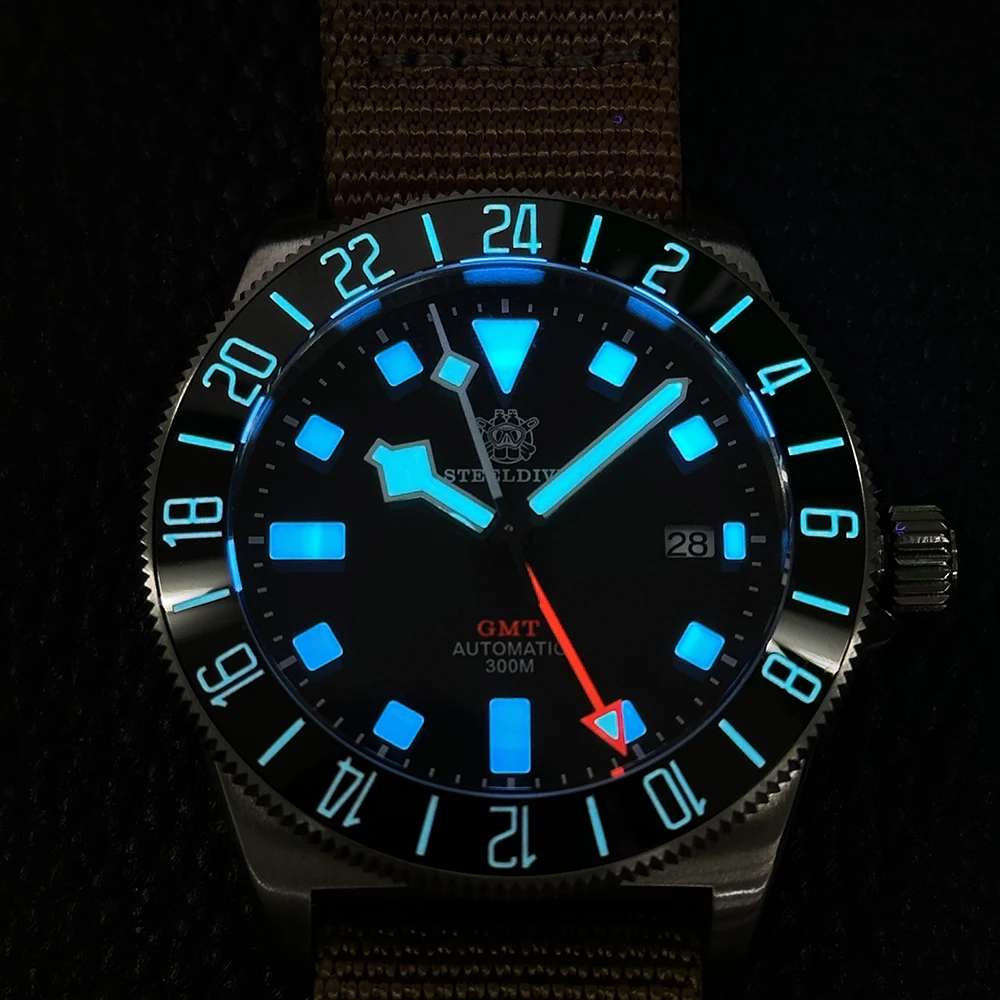 ساعة STEELDIVE للرجال بتوقيت جرينتش 41 ملم ساعة يد ميكانيكية أوتوماتيكية عسكرية 30ATM مقاومة للماء BGW-9 ياقوت مضيء NH34