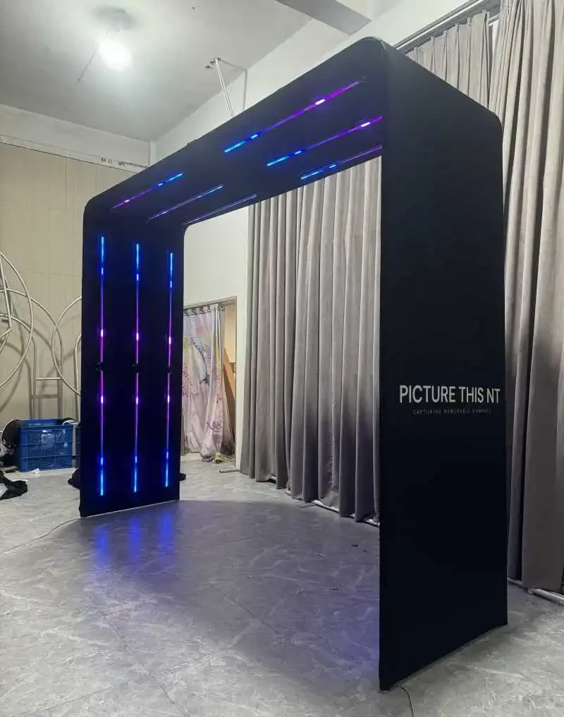 

New Design Hot Sale Portable fabric Vogue 360 Photo Booth Enclosure Backdrop with 16 LED lights for party and wedding