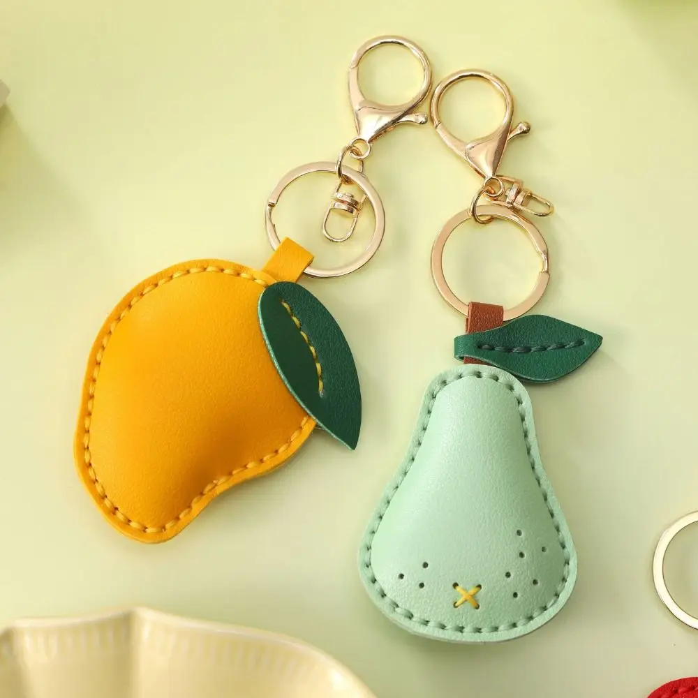 

Creative Cute Fruit Pendant Strawberry Peach Leather Keychain Cherry Car Keyring Bag Pendant Men