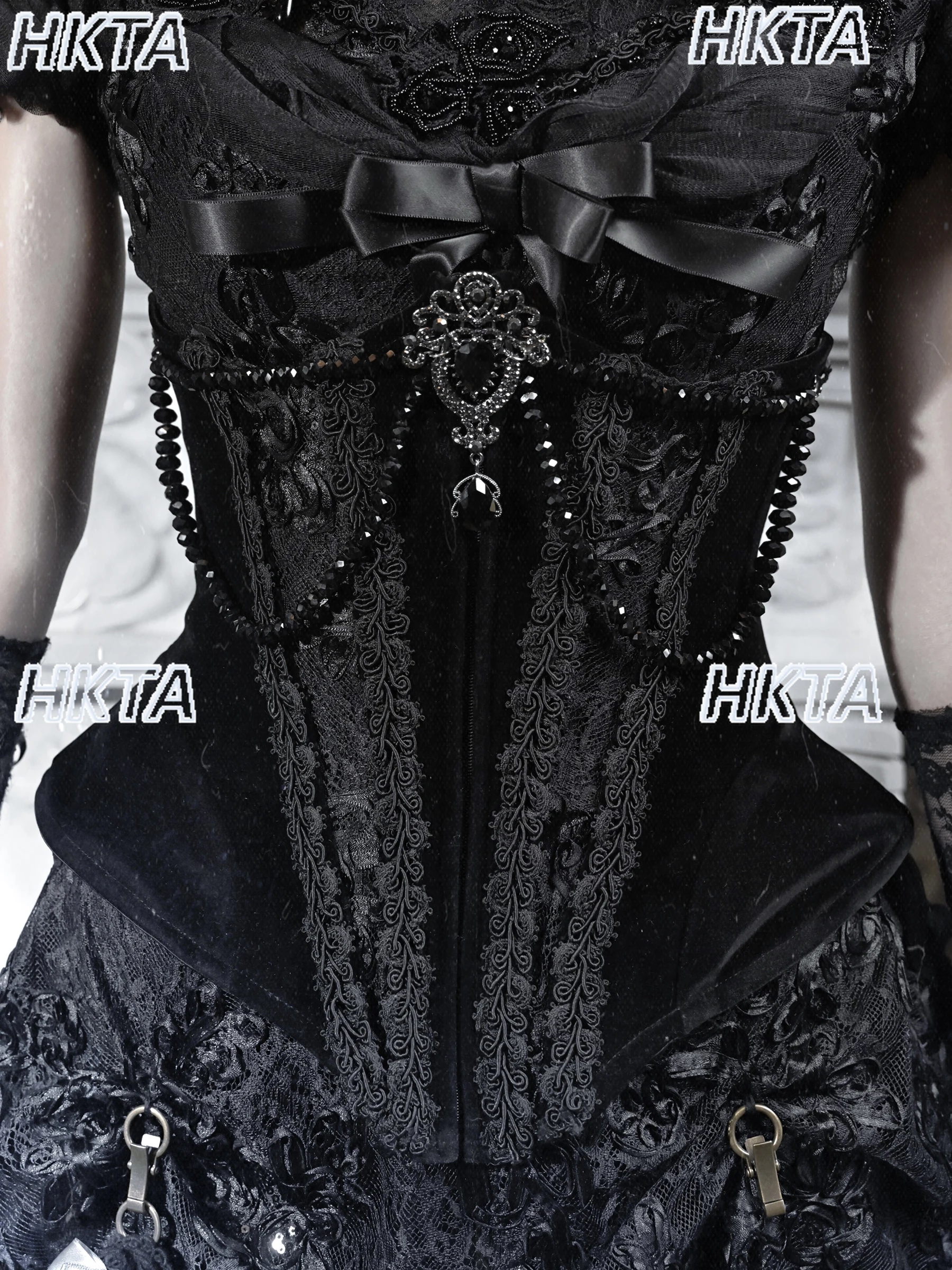 Gotico Cravatta a lisca di pesce scuro Velluto Sigillo in vita Gilet da donna Elegante splendido Halloween Cosplay Pizzo Nero Fascia da smoking Crop Top Y2k
