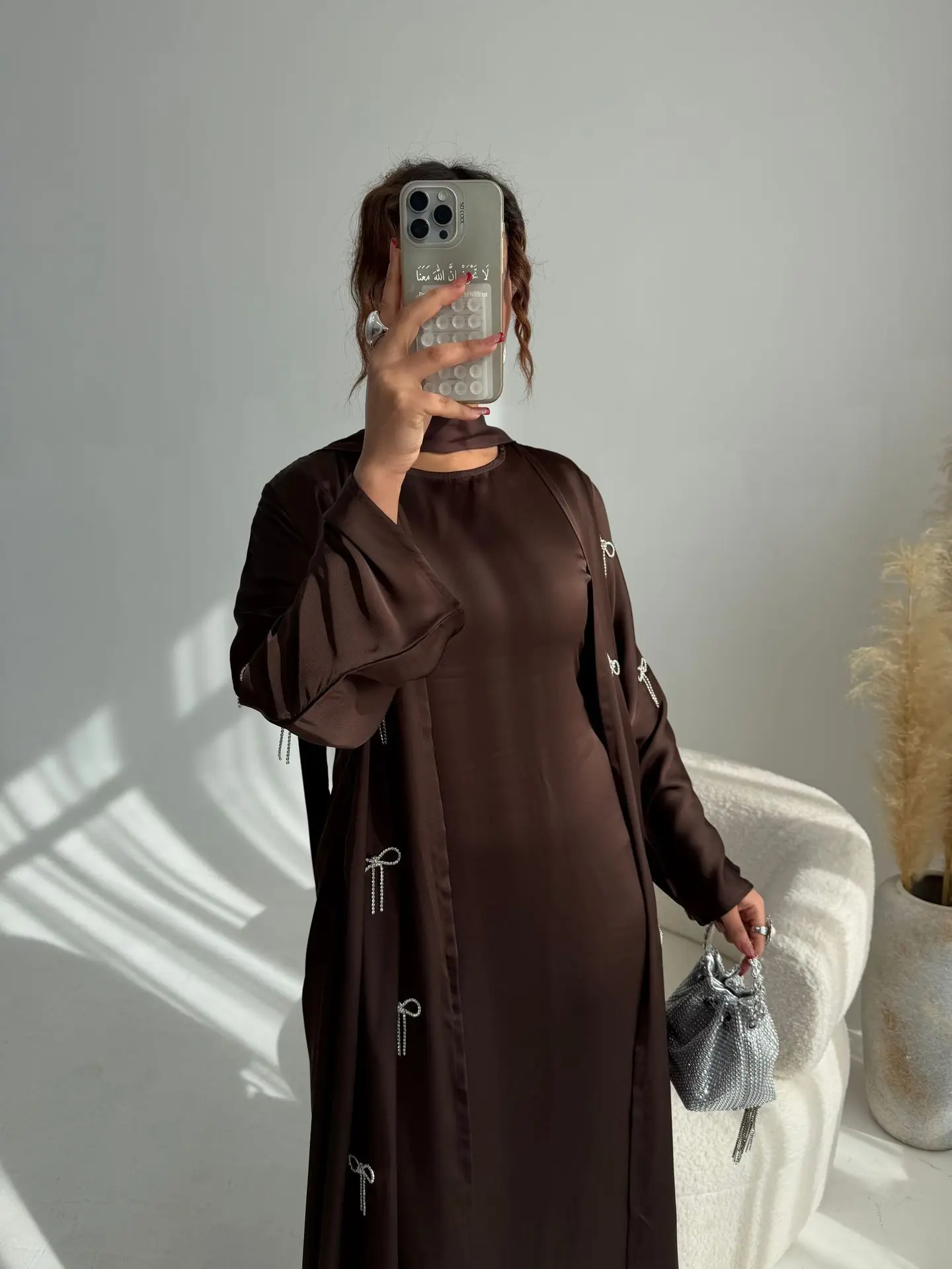 ชุดมุสลิมแบบเข้าชุดสำหรับผู้หญิงจากดูไบ ประดับคริสตัล อาบายะแบบเปิด คาร์ดิแกน ชุดเดรสซับใน อาบายะสไตล์ตุรกี คาฟตัน อิสลาม จาลาบียะ สำหรับงานปาร์ตี้ รุ่นใหม่