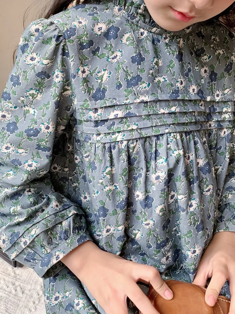 

Весенняя одежда для девочек, платья для девочек, вельветовое платье для девочек, платье во французском стиле с цветочным узором, платье с длинными рукавами