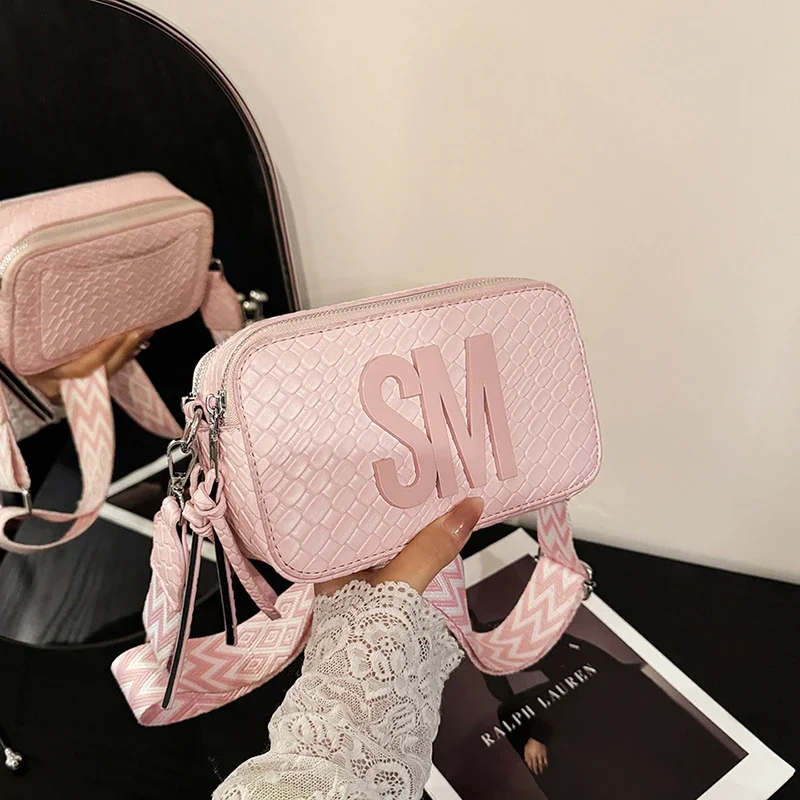 

Elegant Leather Crossbody Bag for Women, Ladies Shoulder Bag Fashionable, Luxury Brand by Famous Designer