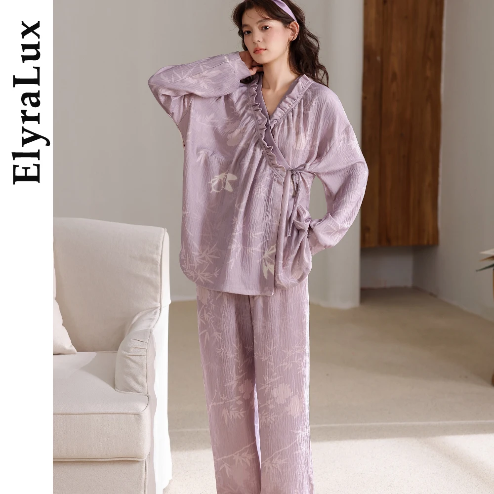 

ElyraLux женский пижамный комплект с v-образным вырезом, одежда для сна с длинными рукавами и завязками на талии, мягкая легкая домашняя одежда, элегантная домашняя одежда с цветочным принтом, осень