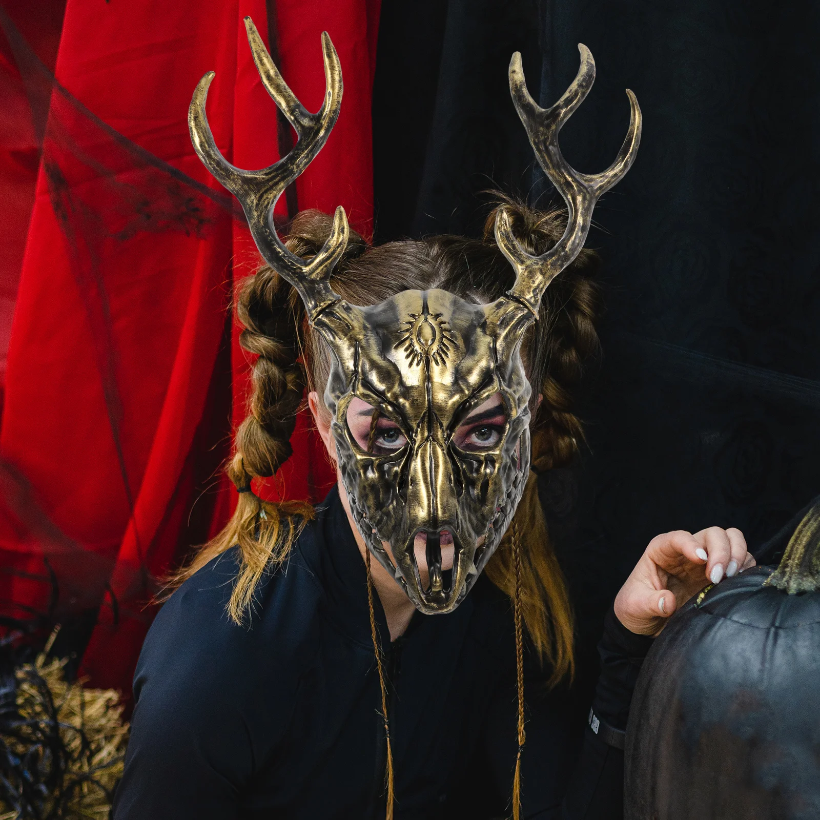 

Realistic Horned Deer Mask for Halloween Cosplay Masquerade Party Costume Accessory Half Face Animal Horn Mask Prop