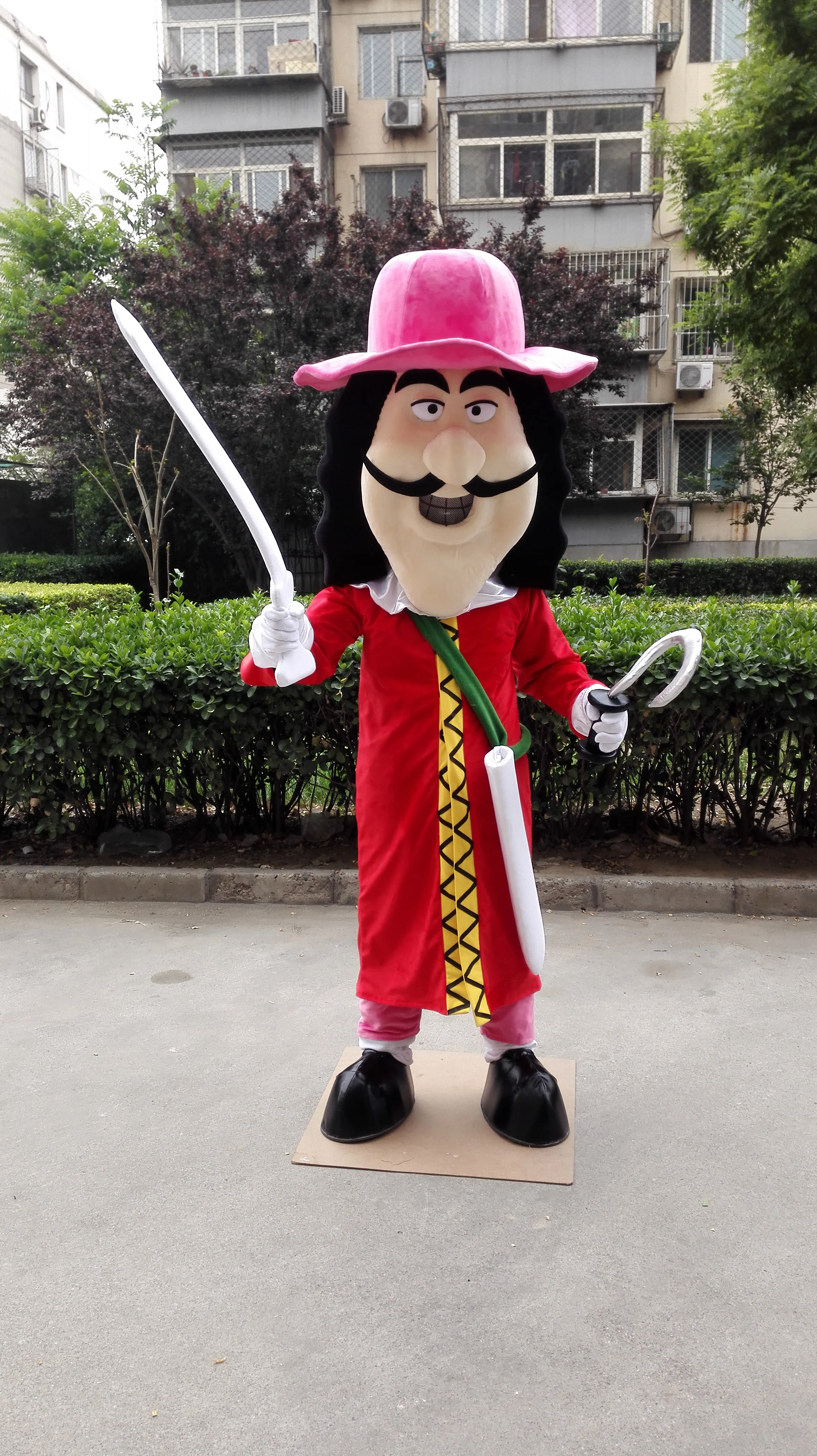 التميمة الكابتن القراصنة زي التميمة بدلة فاخرة مخصصة أنيمي تأثيري أطقم mascotte فستان بتصميم حالم كرنفال حلي 41203