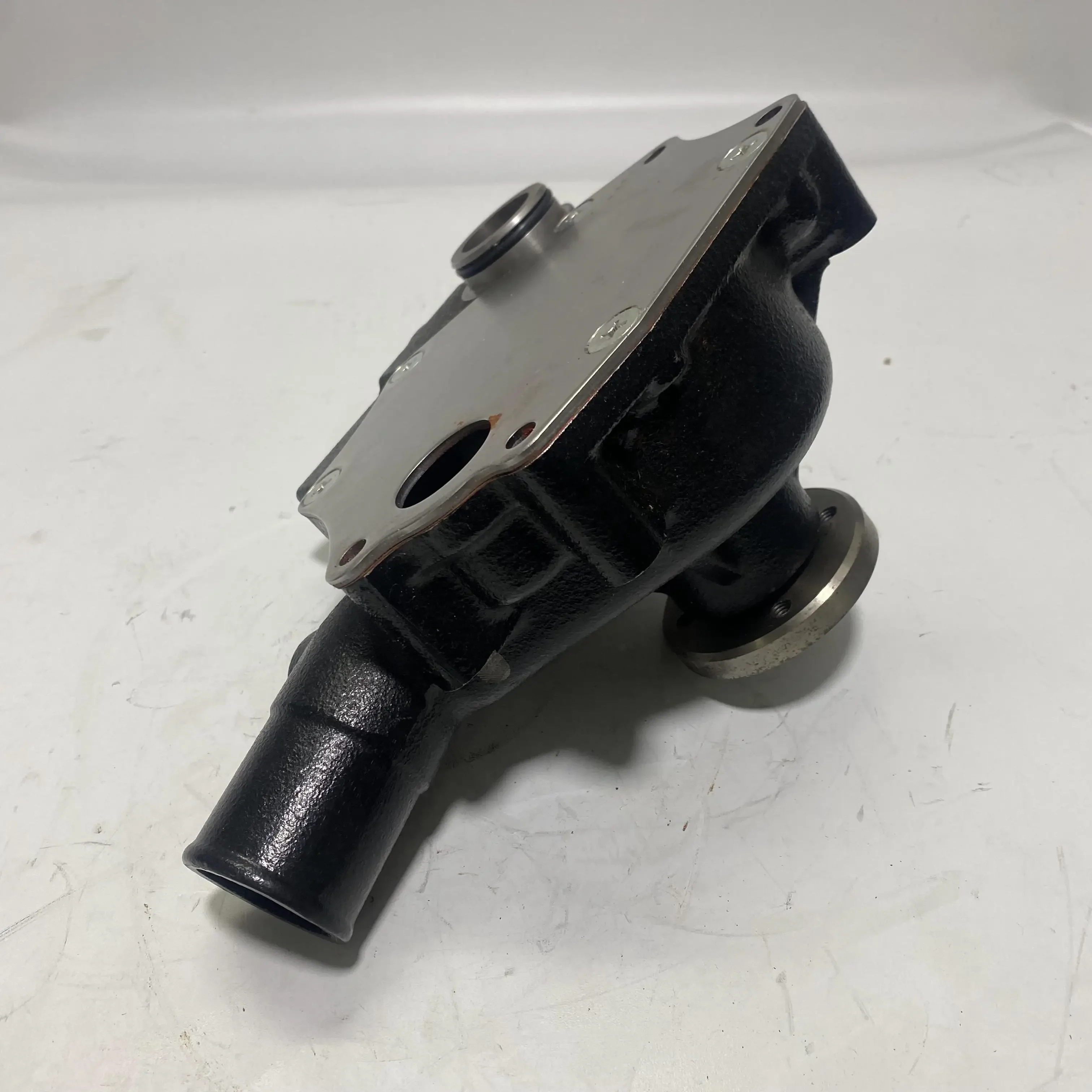 3800883 Hot selling excavator engine parts water pump 3800883 5404284 5301482 4955417 for cummins B3.3 QSB3.3 engine