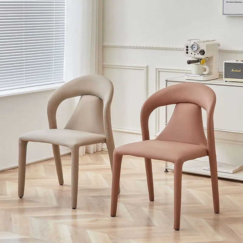 The French Cream Style Cat-claw Leather Design Dining Chair Can Be Used As A Bedroom Makeup Stool Or A Modern Dining Table Chair