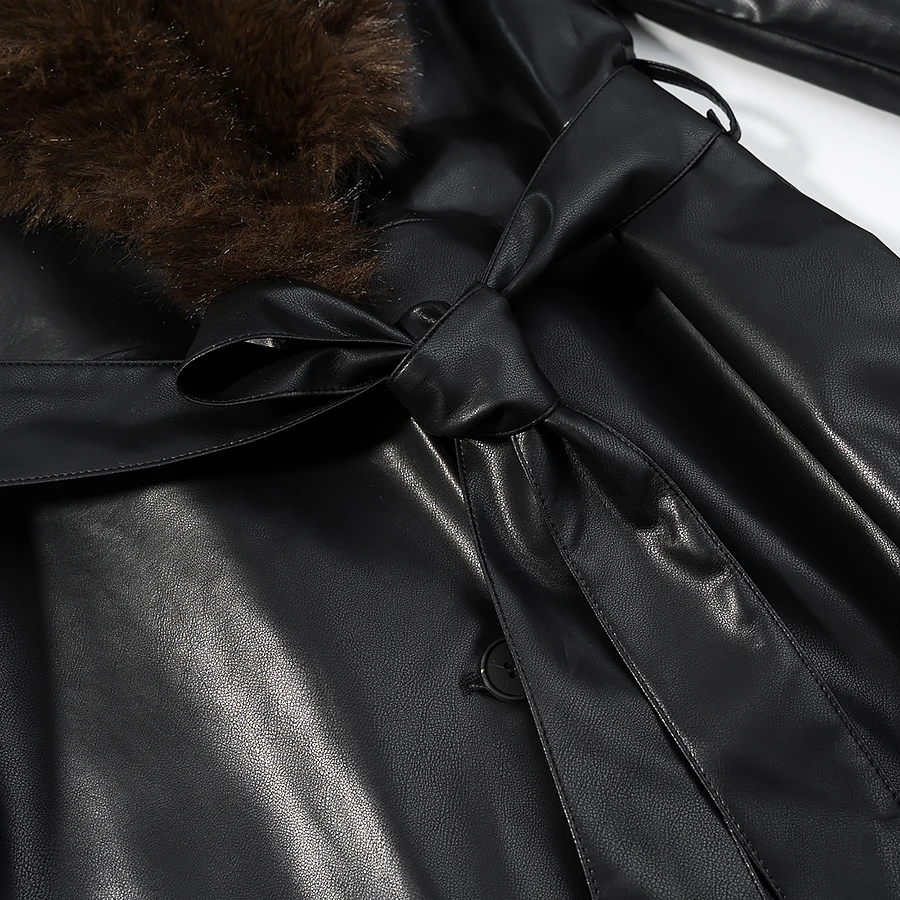 เสื้อโค้ทหนังเทียมแฟชั่นสำหรับผู้หญิง รุ่นใหม่รับต้นฤดูใบไม้ผลิ  ตกแต่งด้วยปกขนสัตว์ถอดได้  นำเข้าจากต่างประเทศ