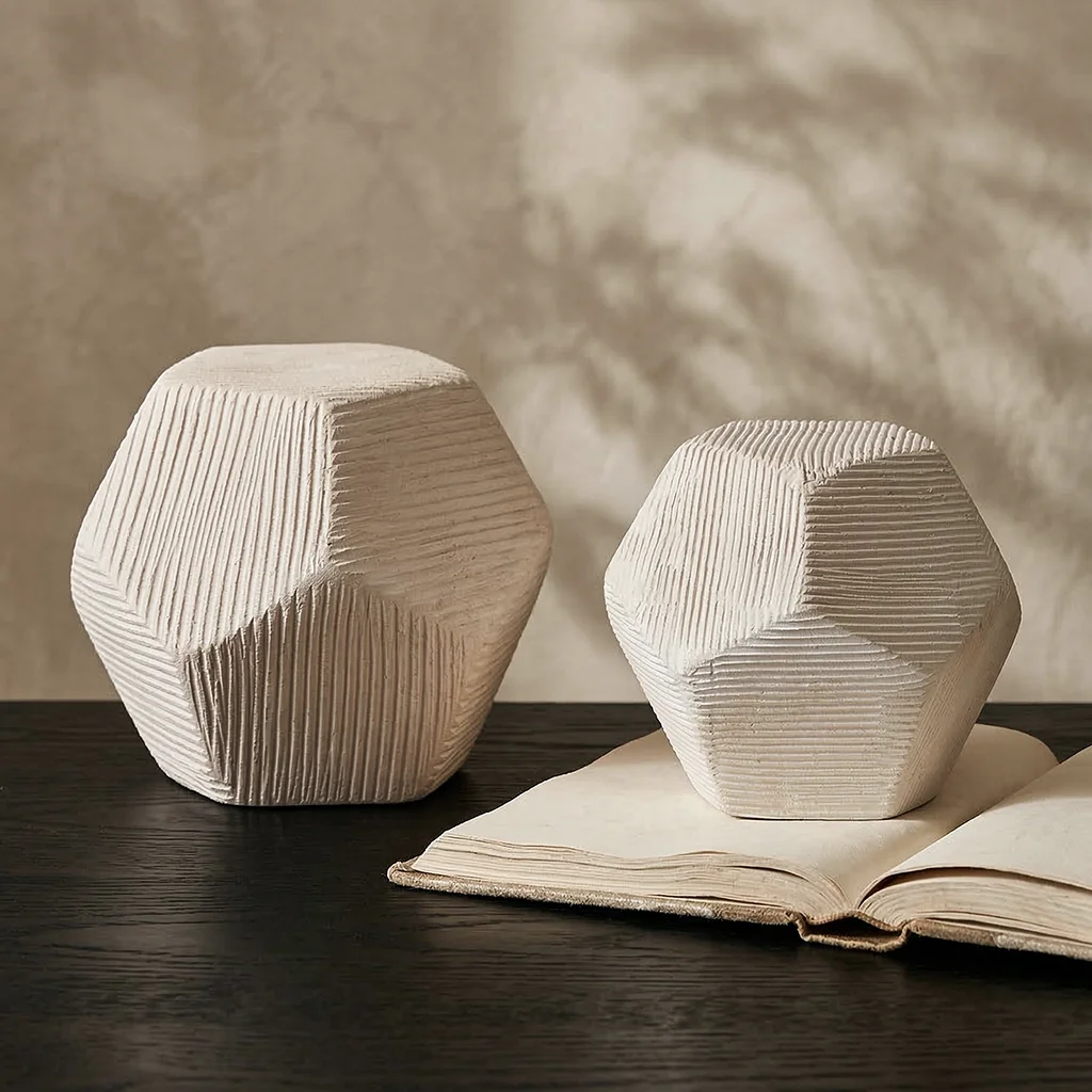 European Polyhedral Ceramic Ornaments White Striped Ceramic Crafts Luxury Desktop Study Decorations Home Decoration Ornaments