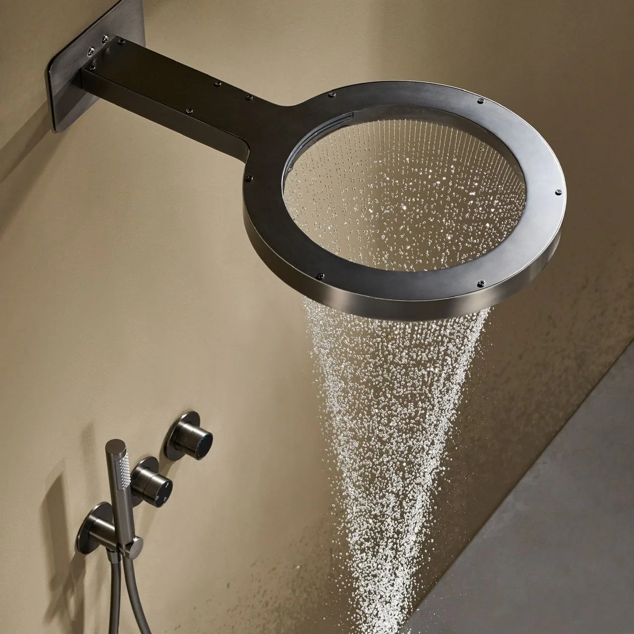 New Luxury High-quality 3 Functions Gun Gray Color Ring Concealed Wall-mounted Shower Set With Waterfall