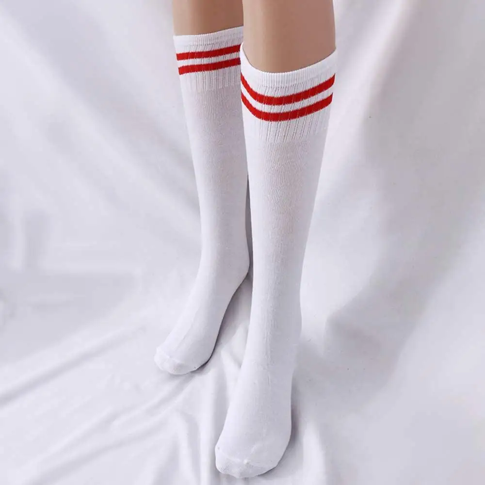 جودة عدم الانزلاق متعدد الألوان جوارب ضغط مخطط كرة القدم فوق جوارب طويلة جورب جوارب رياضية كرة القدم الجوارب الطويلة