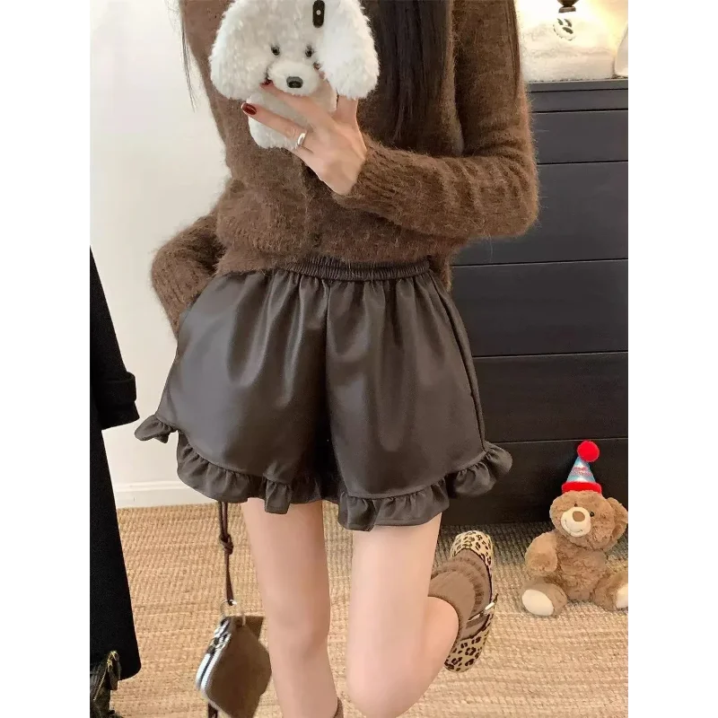 블랙 레트로 PU 가죽 반바지 여성용 캐주얼 팬츠 가을 신상 하이웨이스트 러플 다용도 핫걸 와이드 레그 팬츠