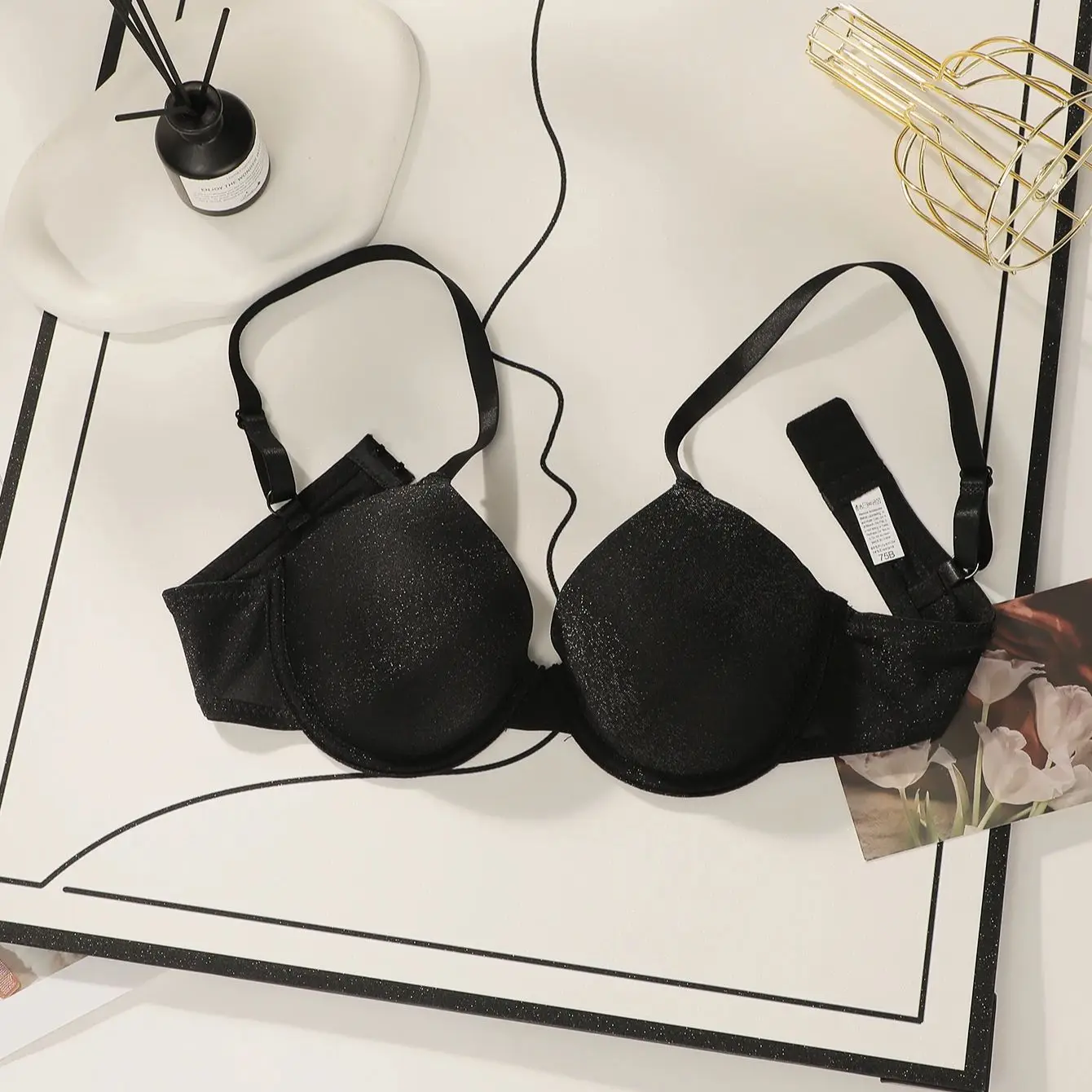 Sujetador Push-Up Negro con Brillo para Mujer, con Aros, Tipo Camiseta, Tirantes Ajustables, Cobertura Total, Cómodo y Sexy para Uso Diario